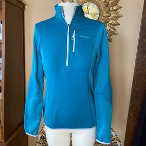 Women’s Patagonia half zip